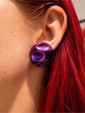 Vintage Japan Purple Lucite Dome Clip On Earrings Mod Statement